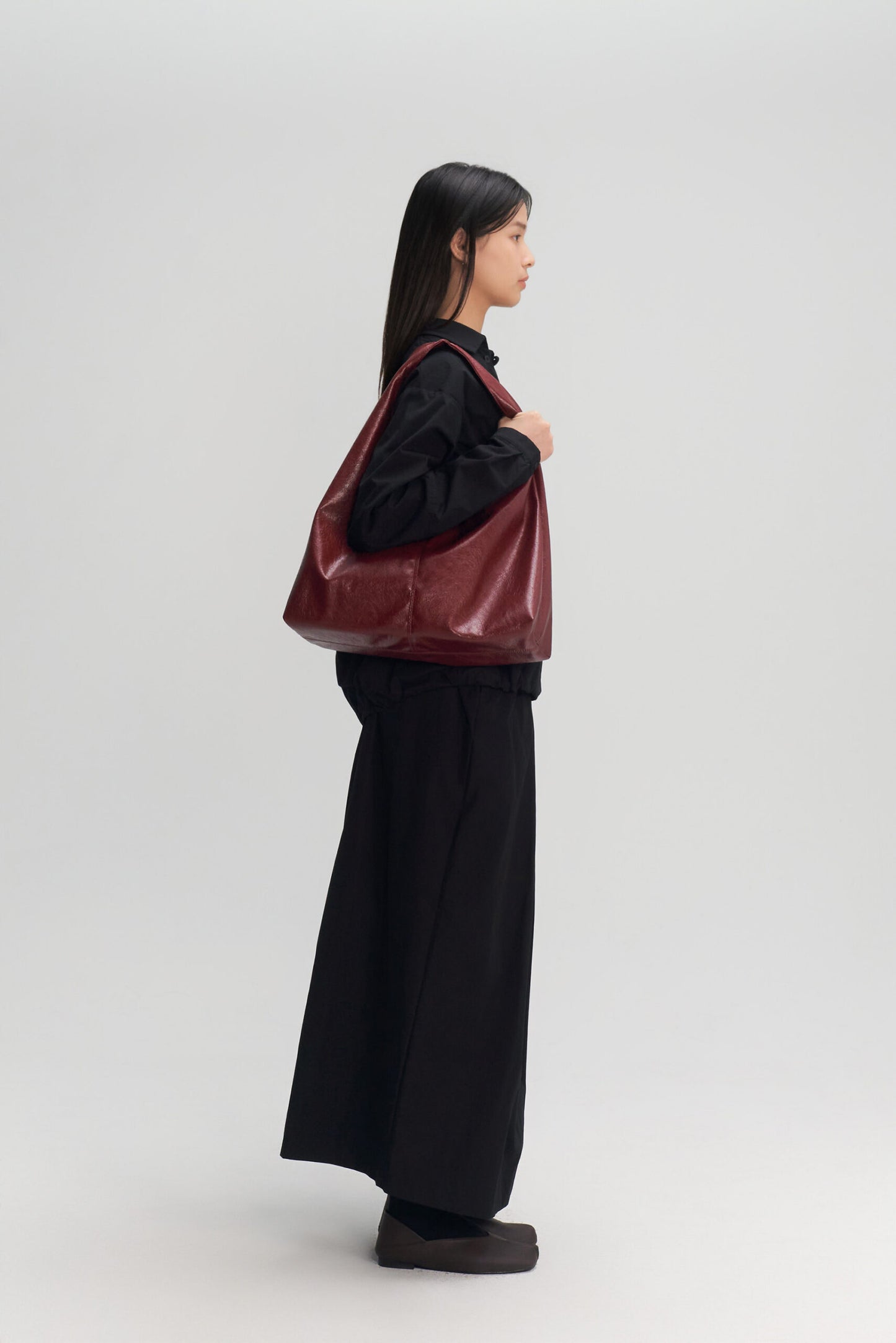 Triangle Leather Tote (Maroon) - BEV C multi label store