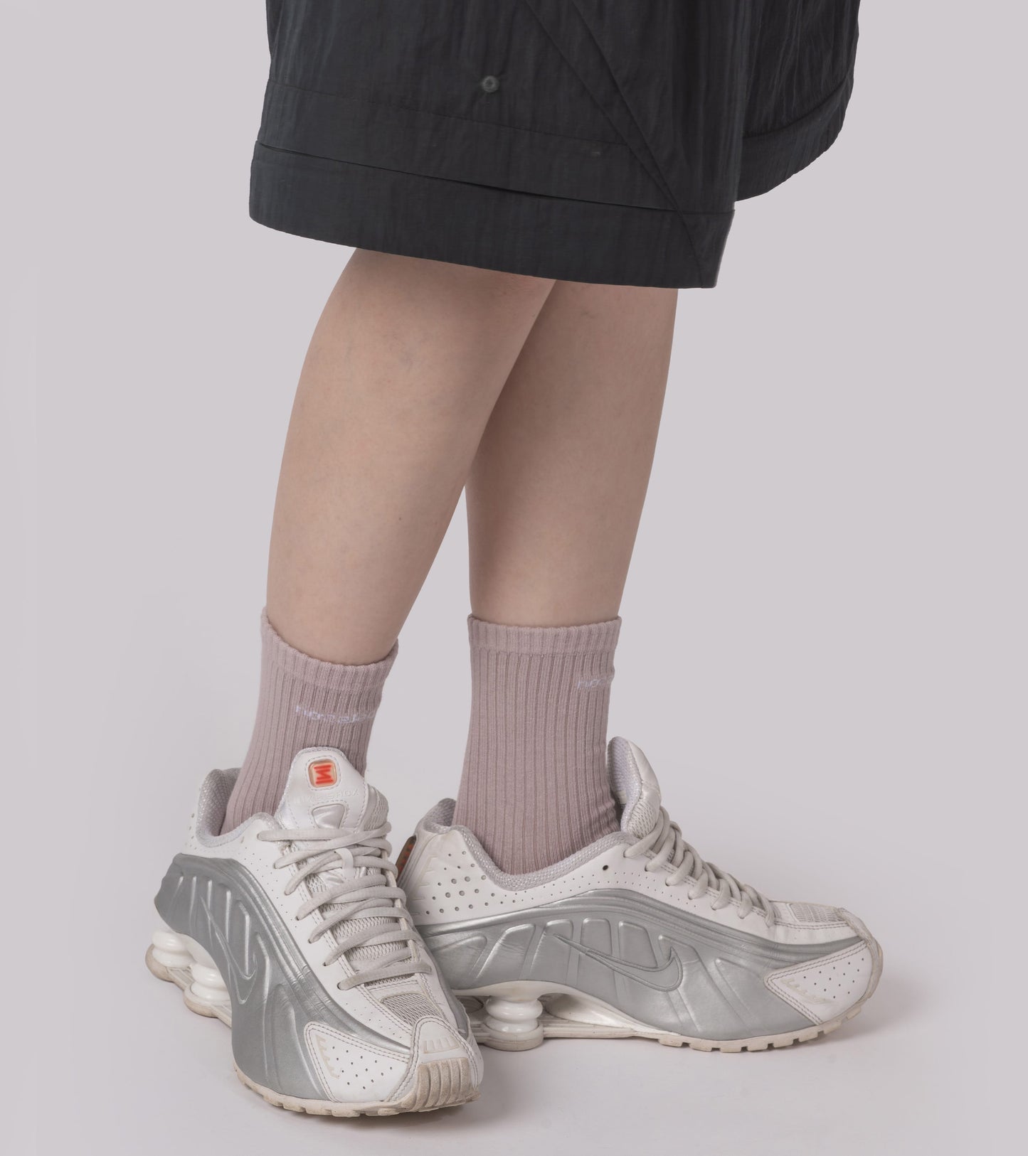 Dim Cherry - Essential casual socks - BEV C multi label store