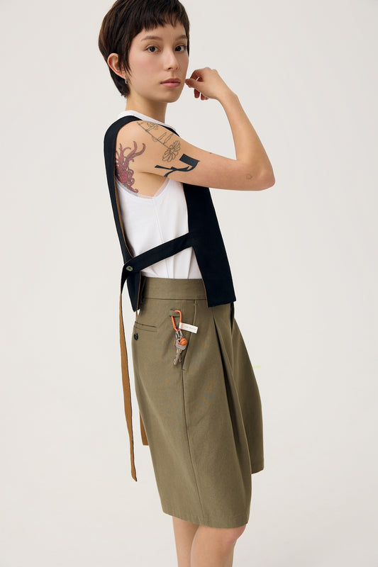 NAGI PLEAT SHORTS IN OLIVE MIST - BEV C multi label store