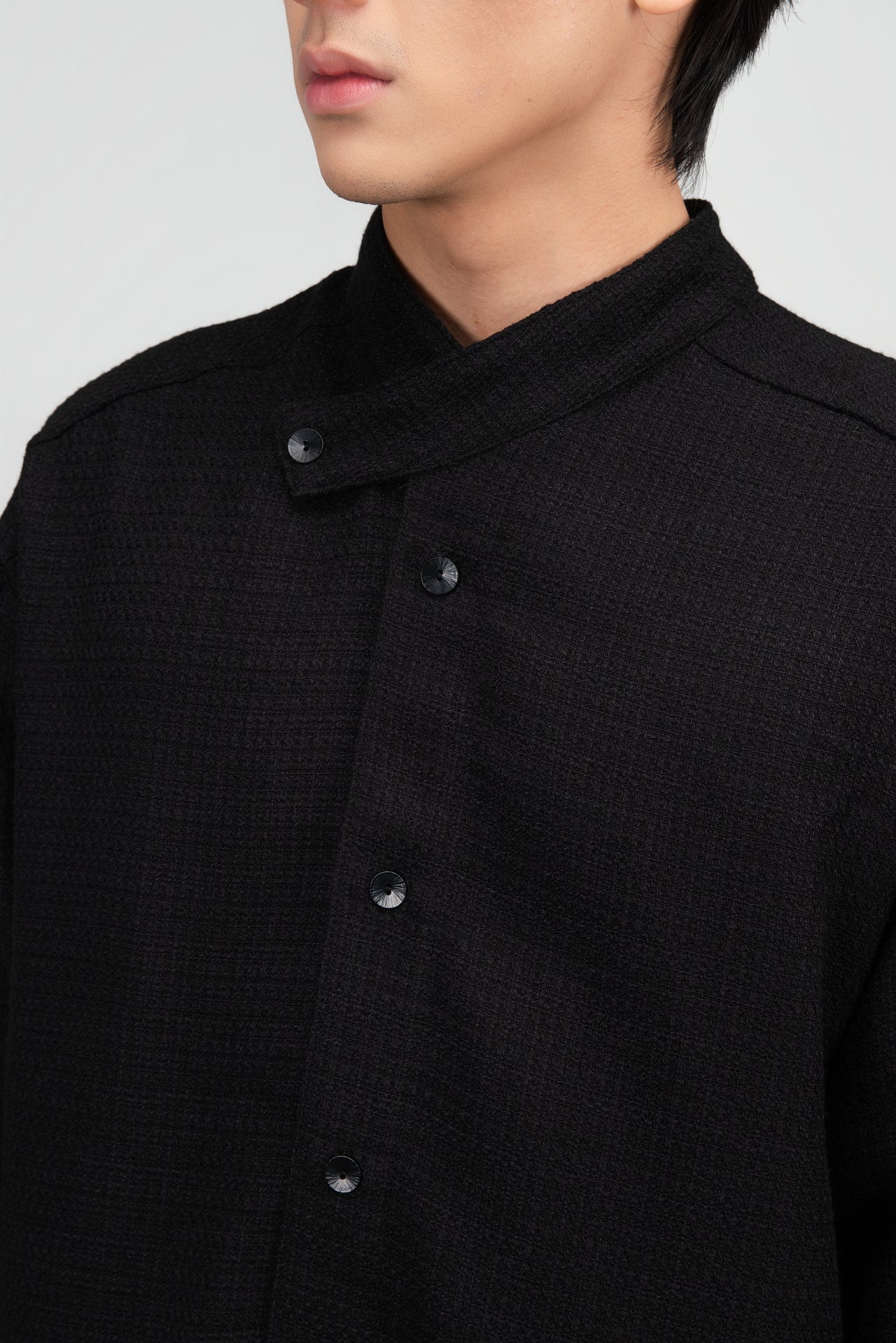 Gender Neutral Han Collar Blouse (Black) - BEV C multi label store
