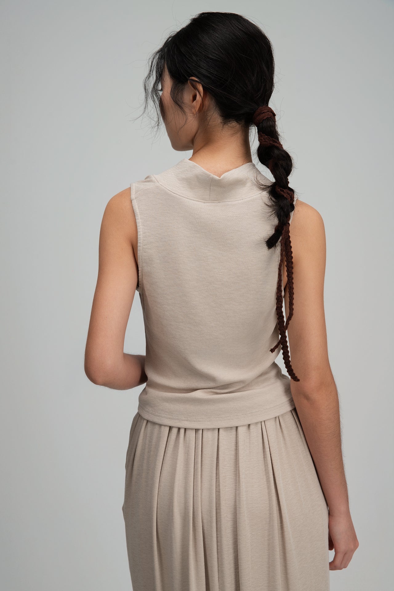 Snow Knit High Drape Neck Tank Top (Oat) - BEV C multi label store