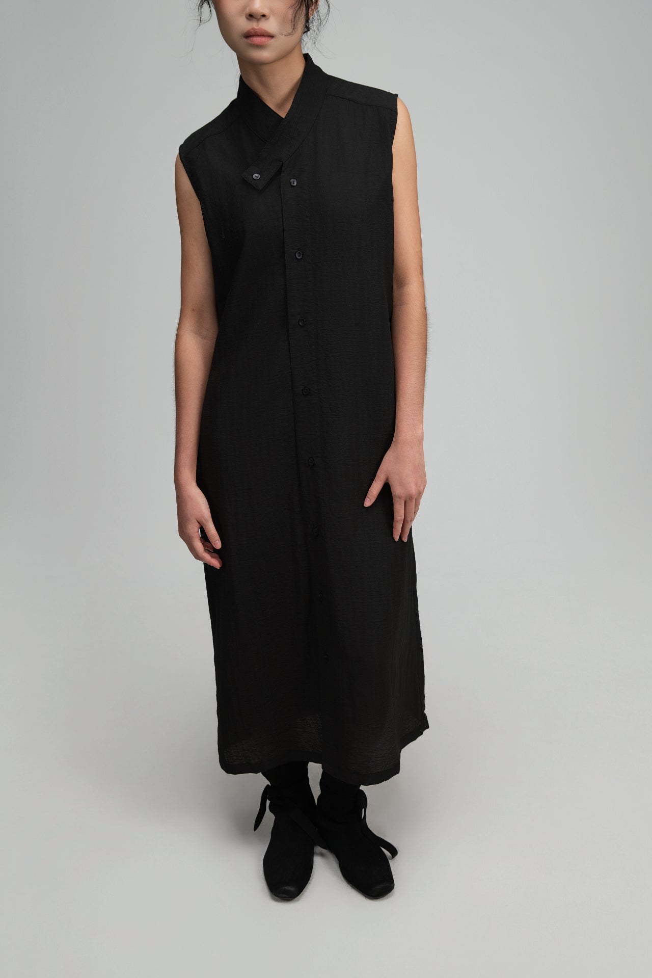 Han Collar Tank Dress (Black) - BEV C multi label store