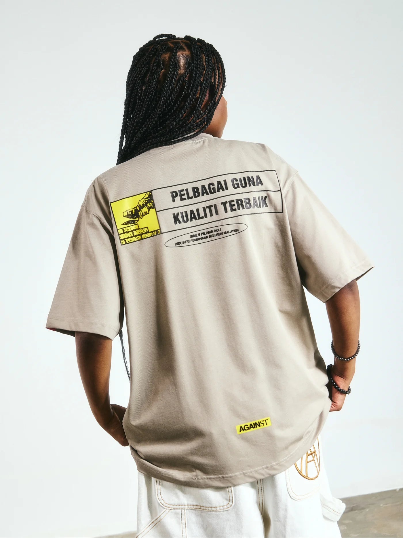 SIMEN TEE - BEV C multi label store