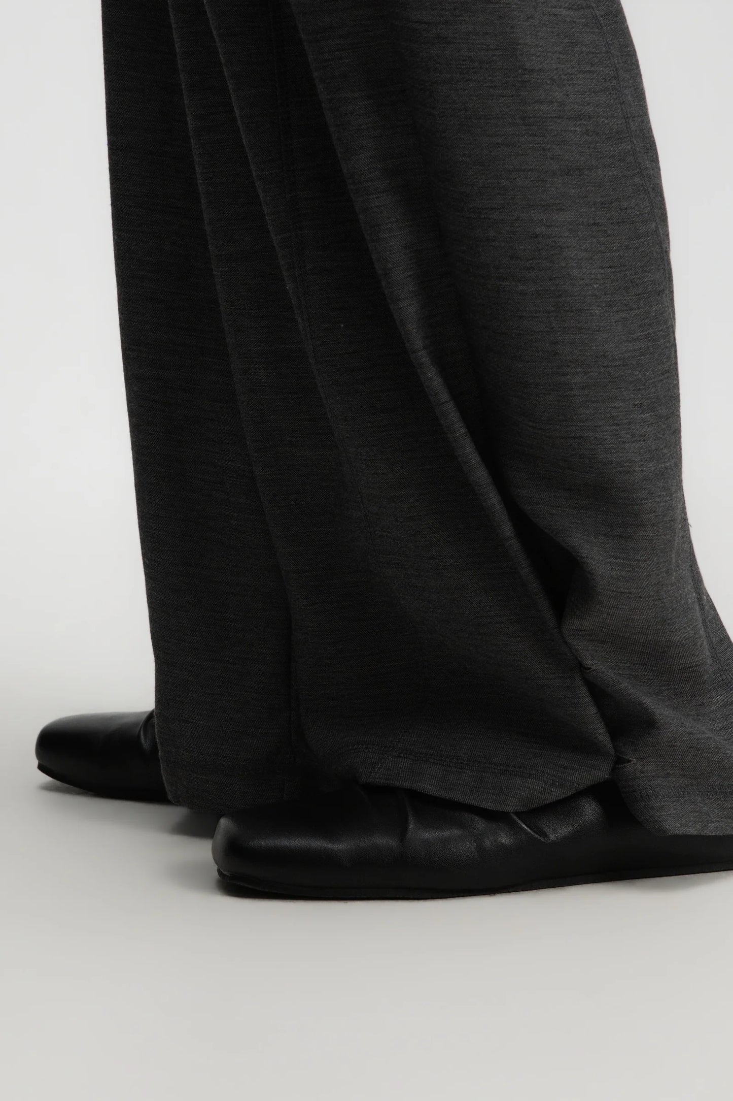 Gender Neutral Convertible Wear Long Pants 2.0 (Midnight Grey)
