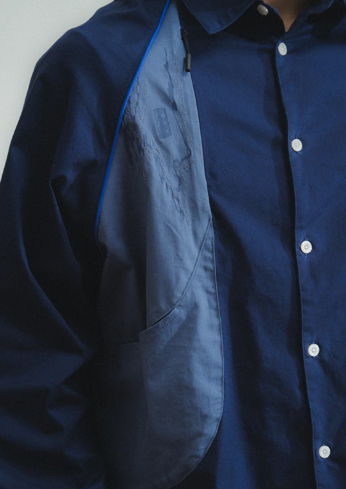 SPEAKER L/S SHIRT IN BLUE - BEV C multi label store