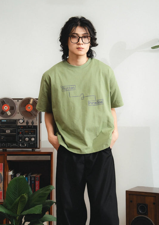 FREQUENCY CROPPED TEE IN GREEN - BEV C multi label store