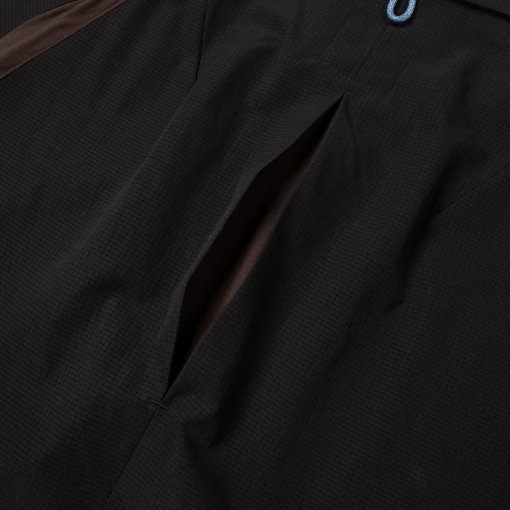 Explorer Air Shirt (Black) - BEV C multi label store