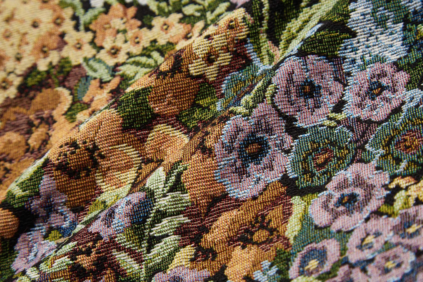 The Nature (Brown) - BEV C multi label store