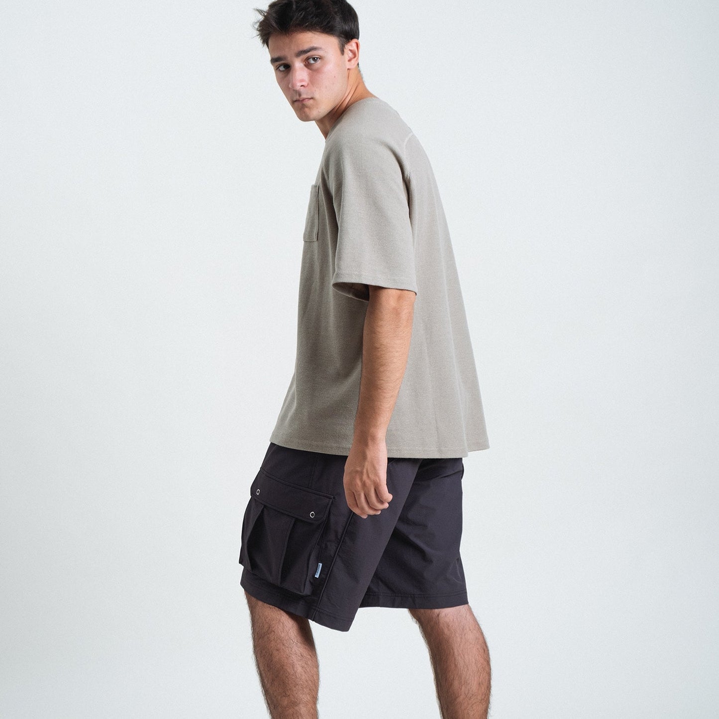 M65 Cargo Shorts / Nylon - Charcoal - BEV C multi label store