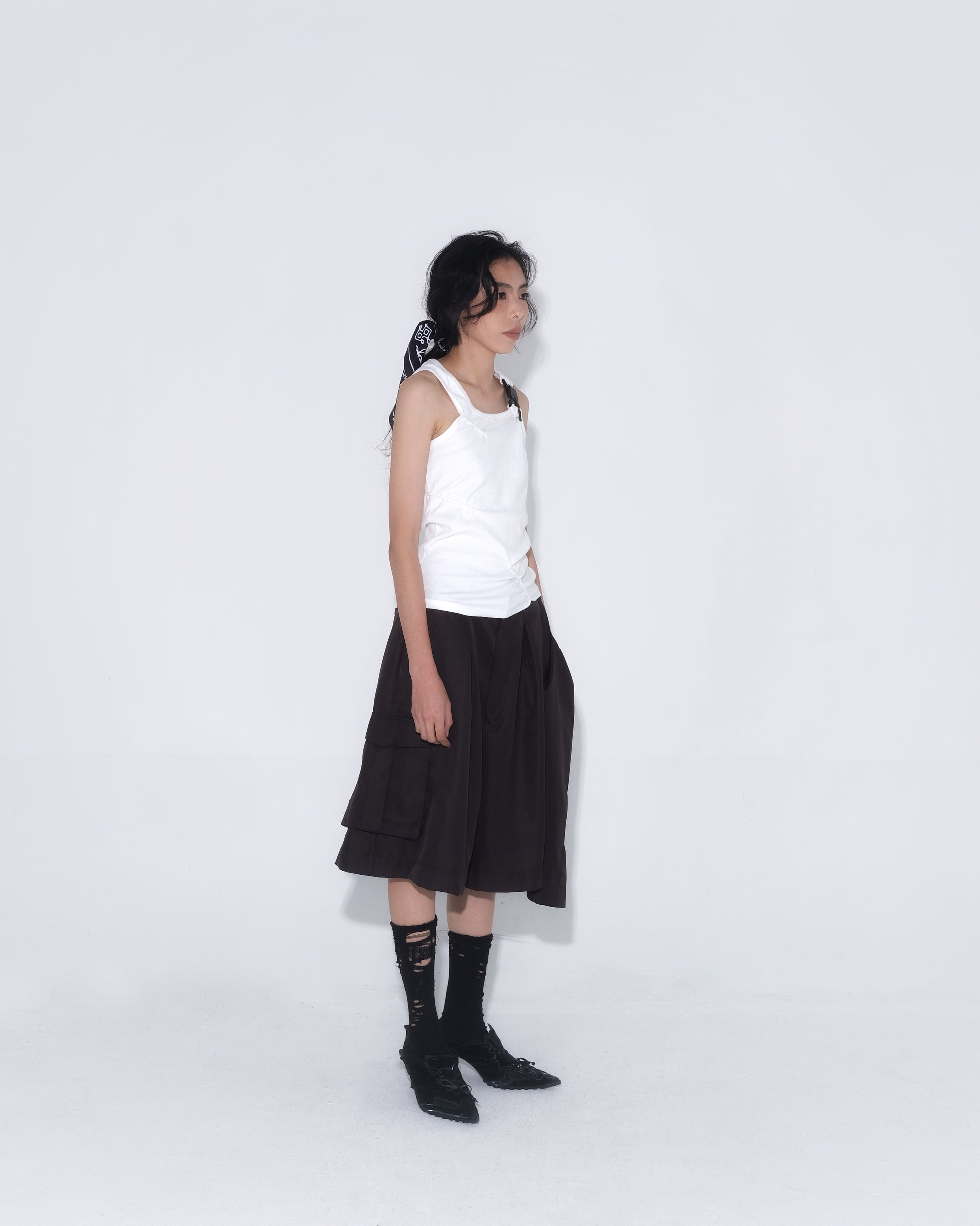 3 Kaki Kongfu Pants in Dark Brown - BEV C multi label store