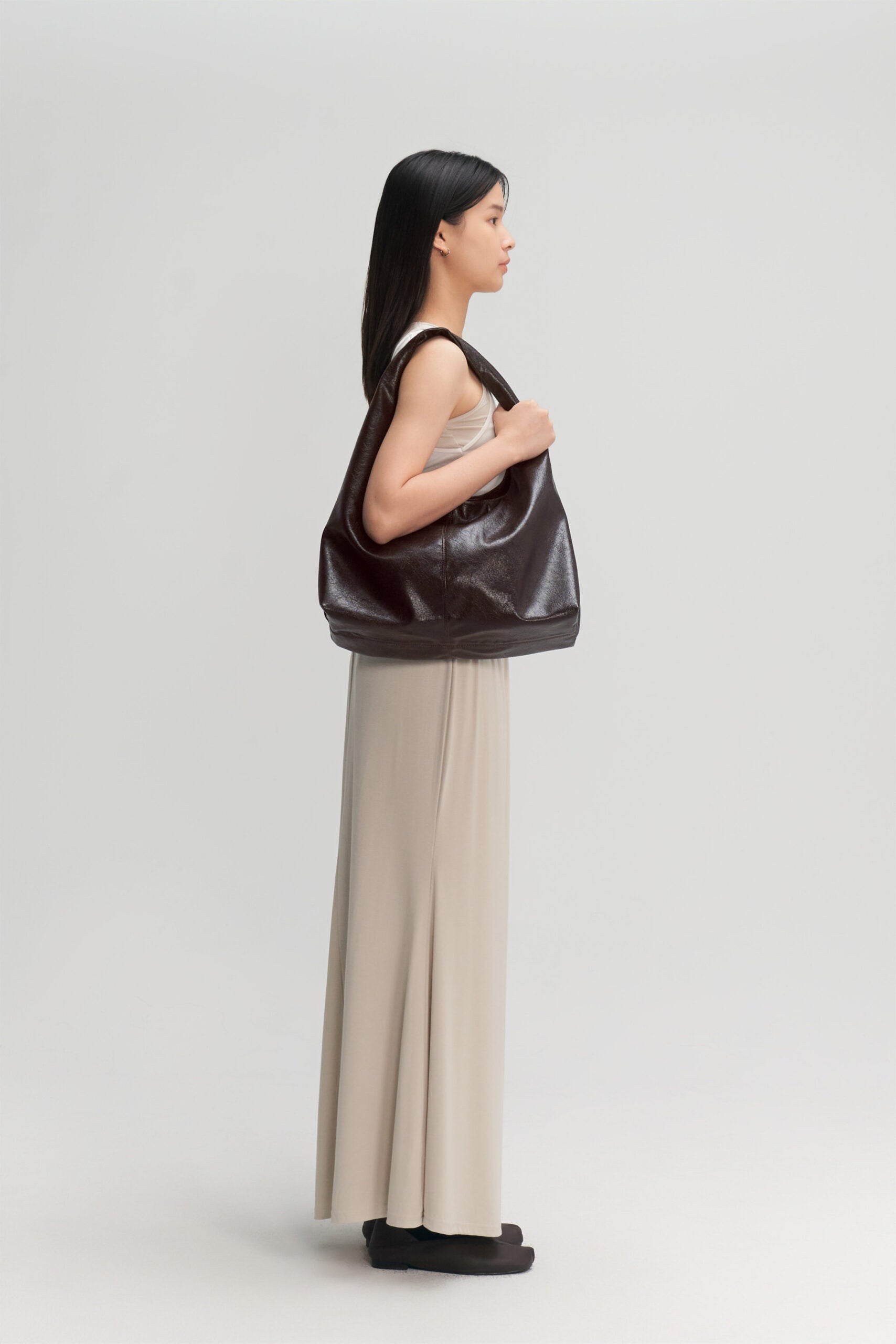 Triangle Leather Tote (Dark Brown) - BEV C multi label store