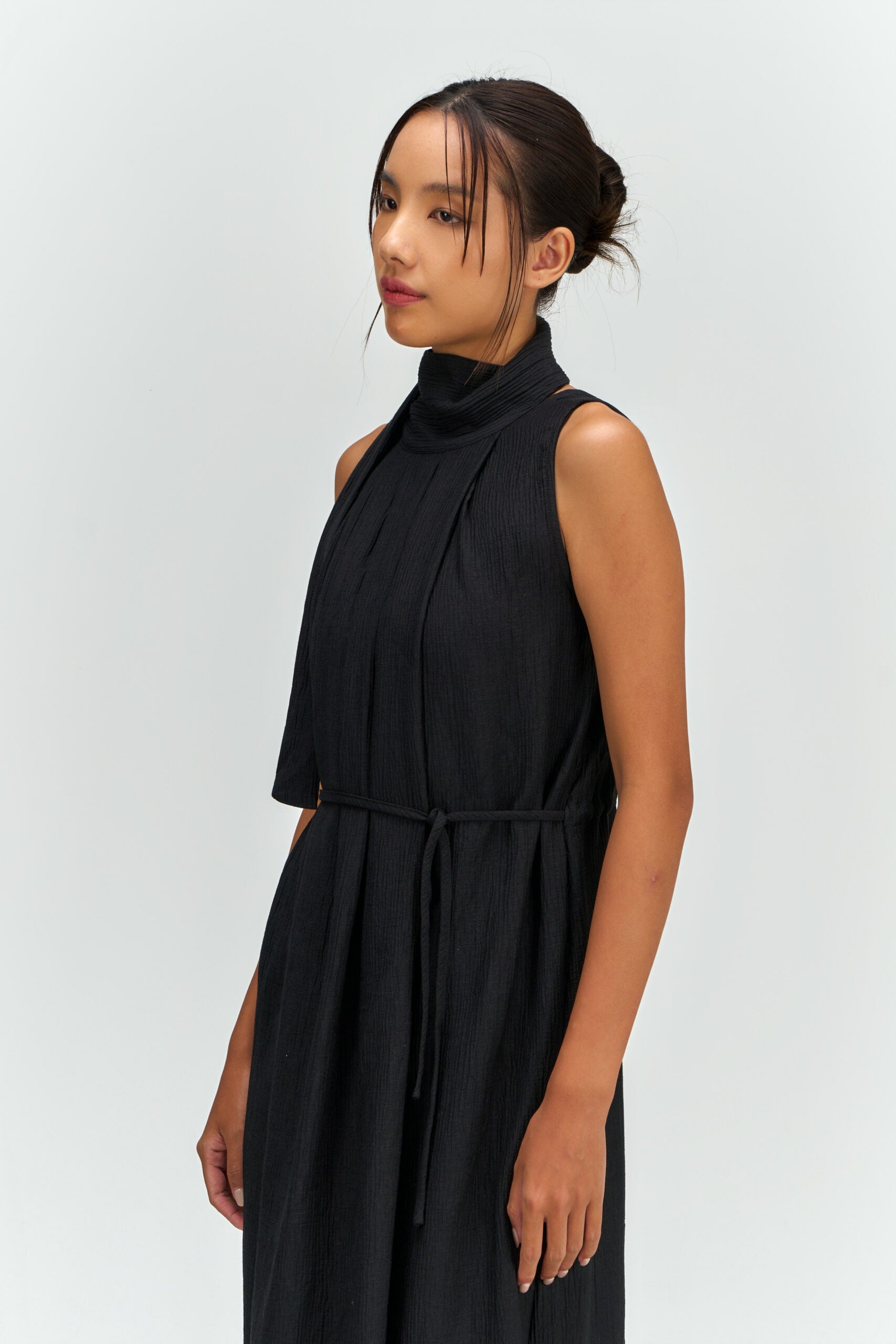 Pleated High Neck Scarf Dress (Black) - BEV C multi label store