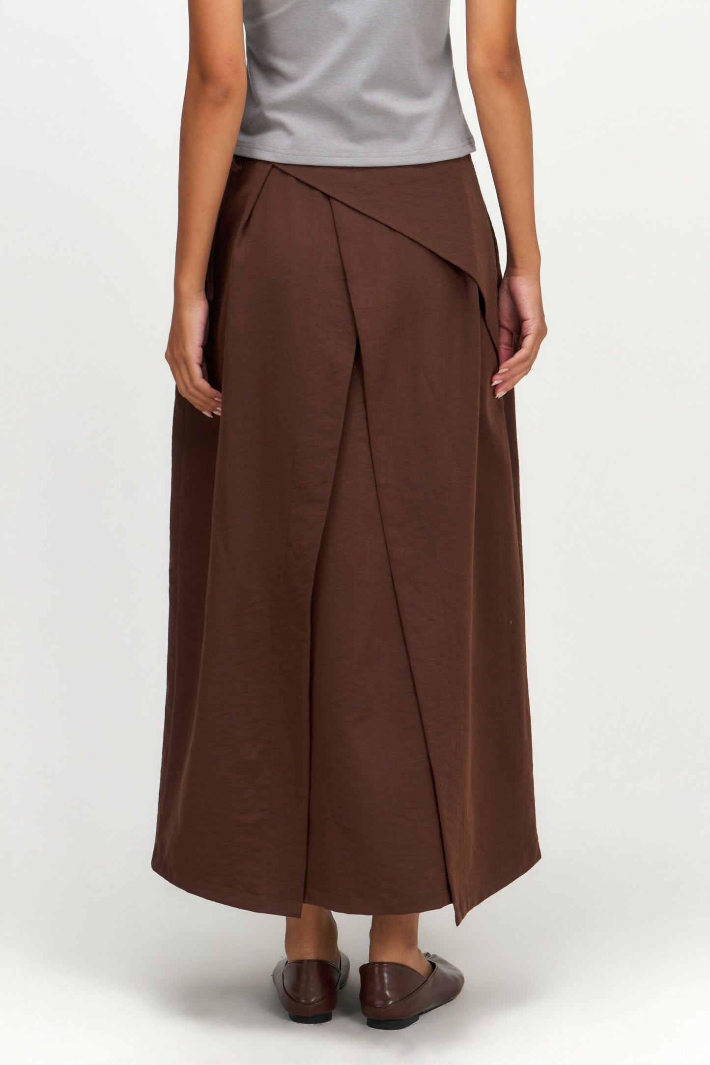 Waist Bandeu Pleated Skirt – Plus Long (Brown) - BEV C multi label store