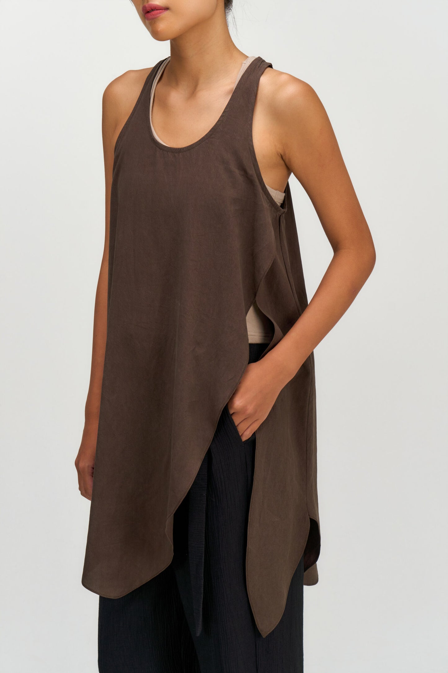 Asymmetrical Layering Long Tank Top (Brown) - BEV C multi label store