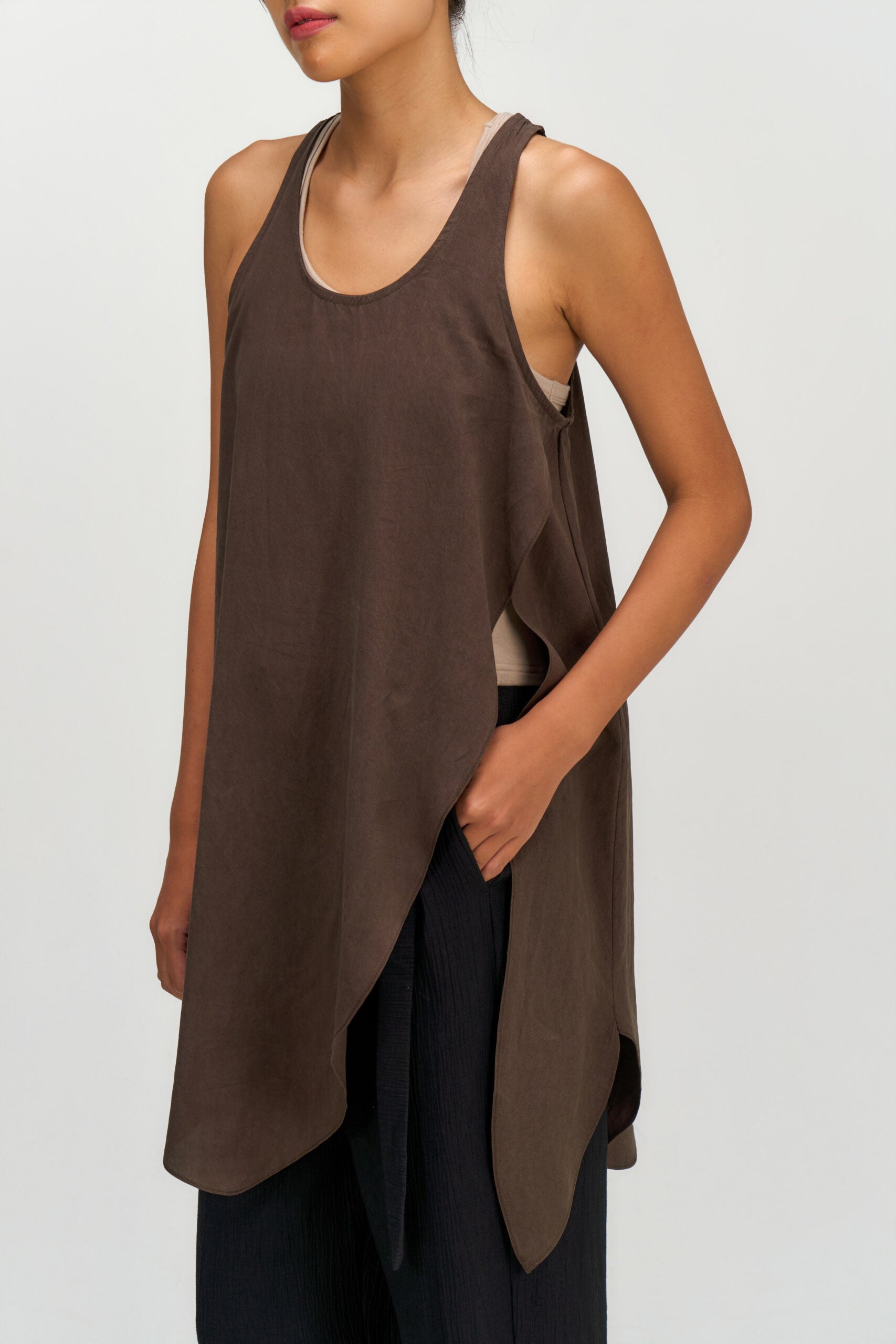 Asymmetrical Layering Long Tank Top (Brown) - BEV C multi label store