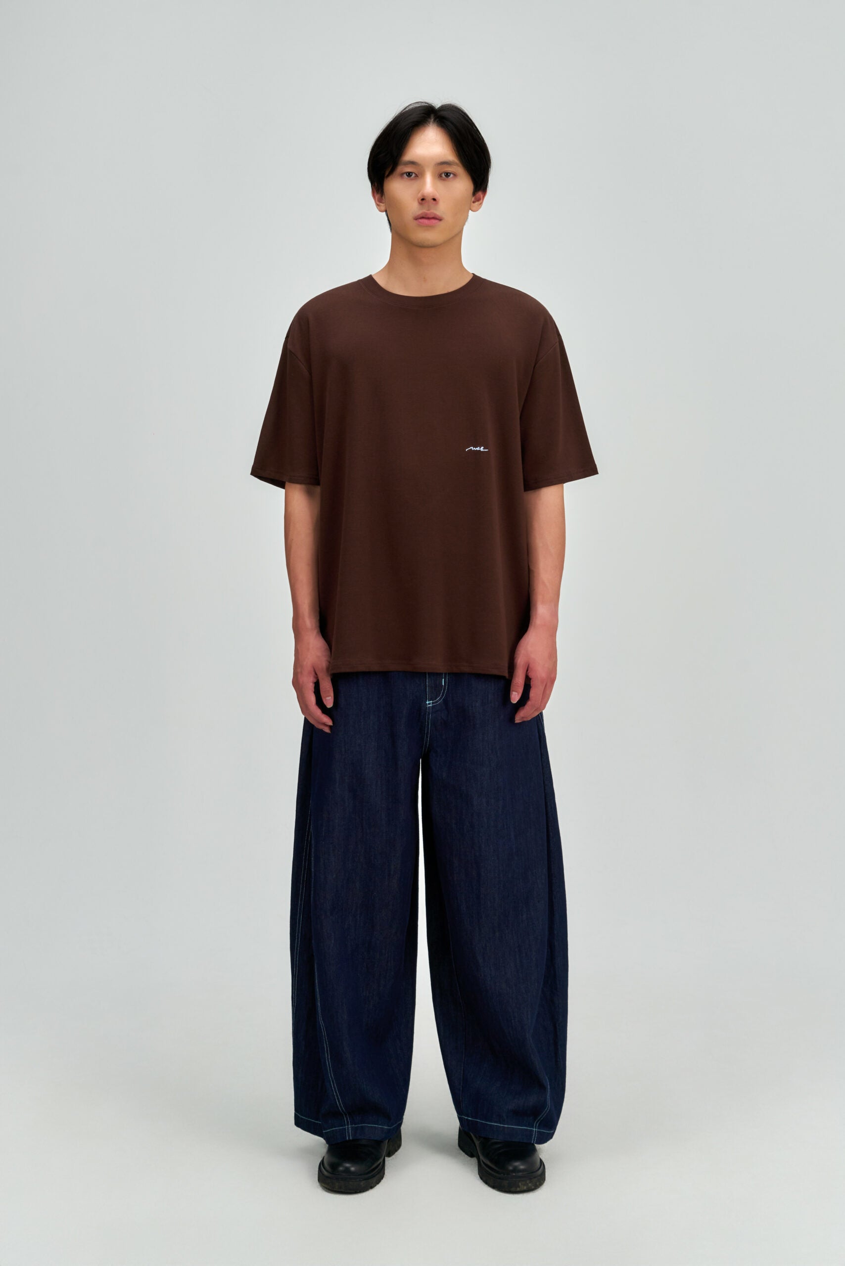 Gender Neutral Drift Knit Straight Long Tee (Brown) - BEV C multi label store
