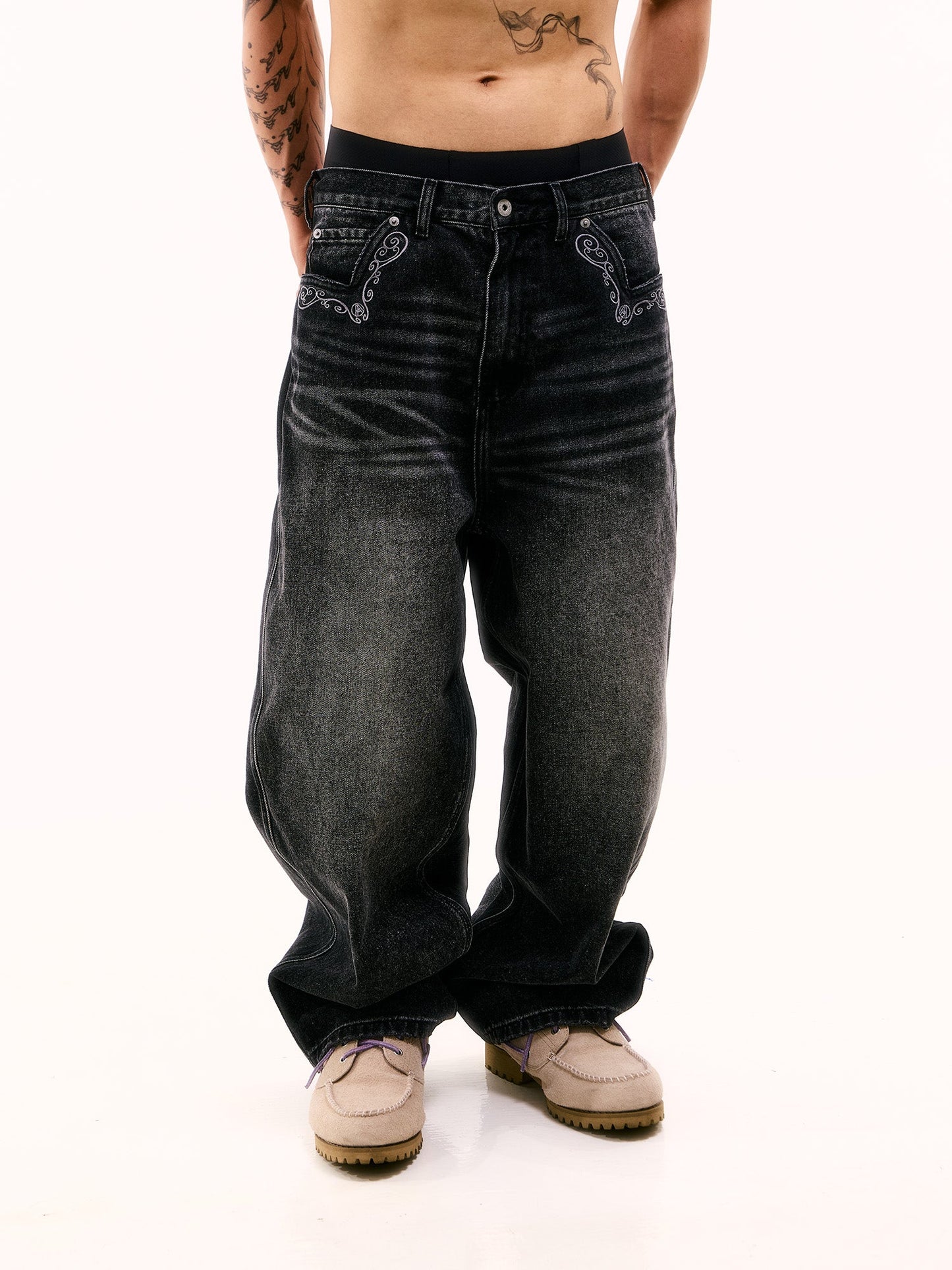 COWBOY WASHED PERFECT JEANS BLACK - BEV C multi label store