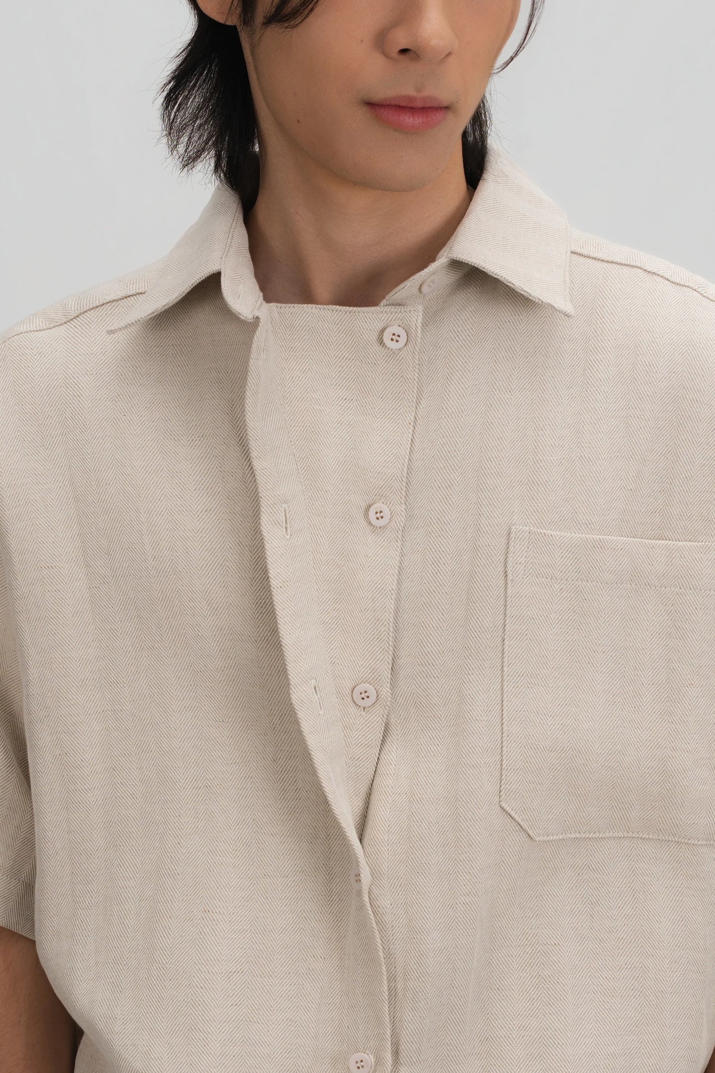 Gender Neutral Drape Neck Short-Sleeve Shirt (Linen Beige) - BEV C multi label store