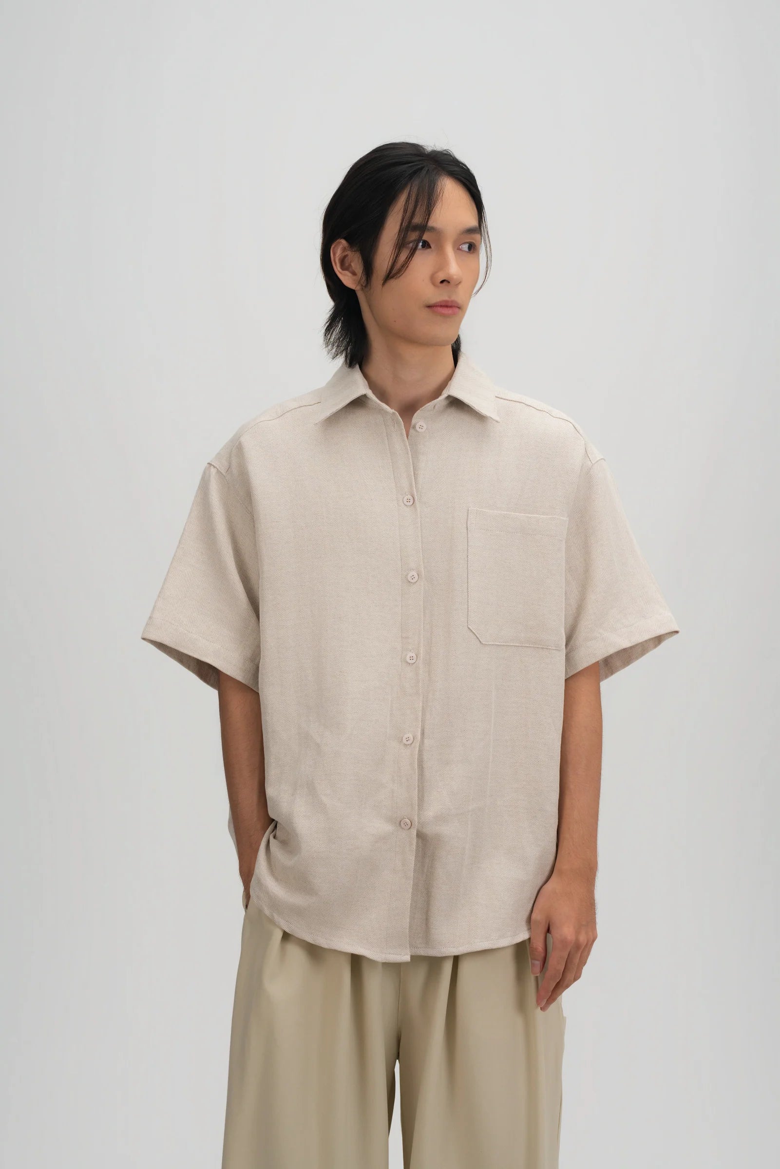 Gender Neutral Drape Neck Short-Sleeve Shirt (Linen Beige) - BEV C multi label store
