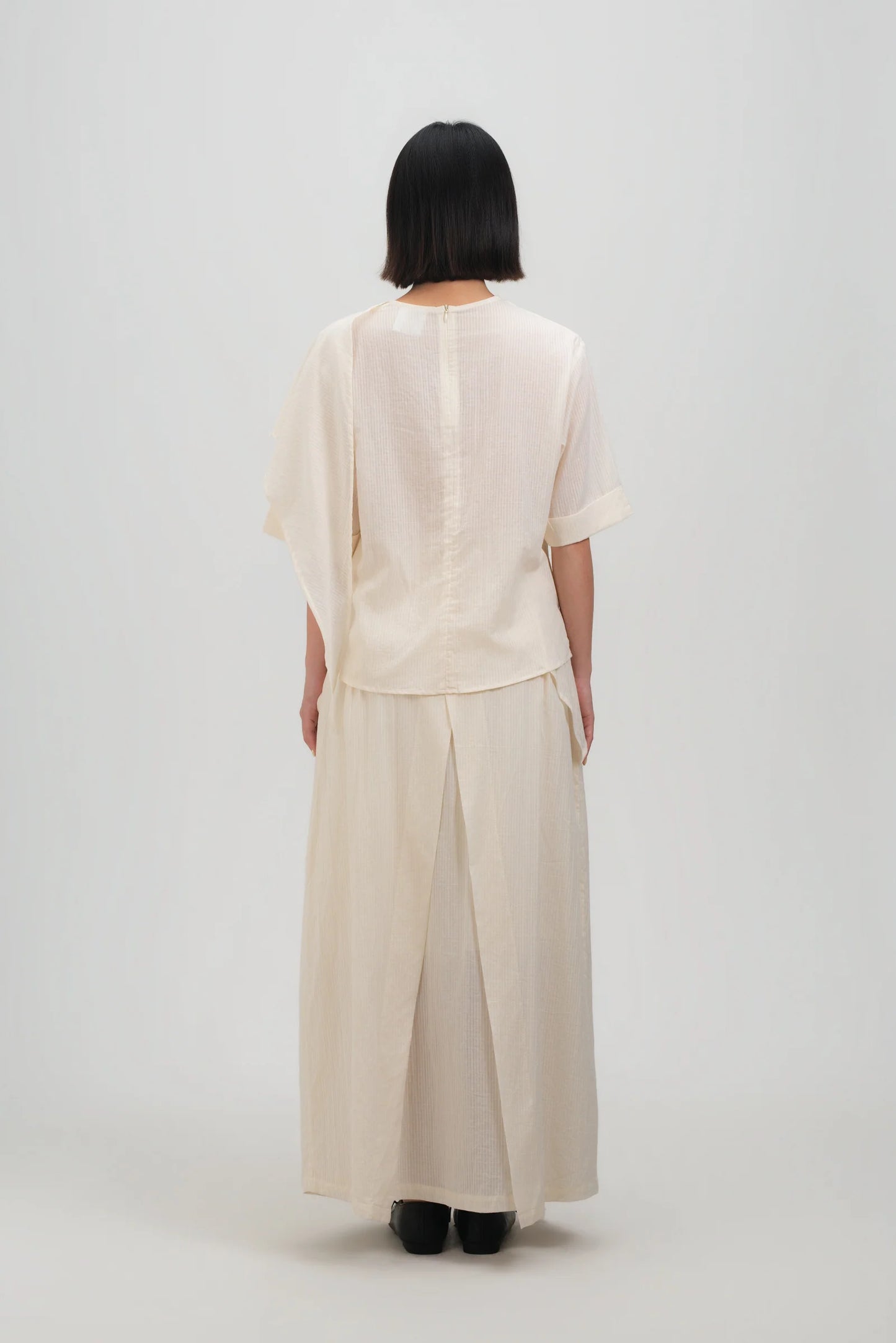 Neck-Scarf Half Sleeve Blouse (Off White Grid)