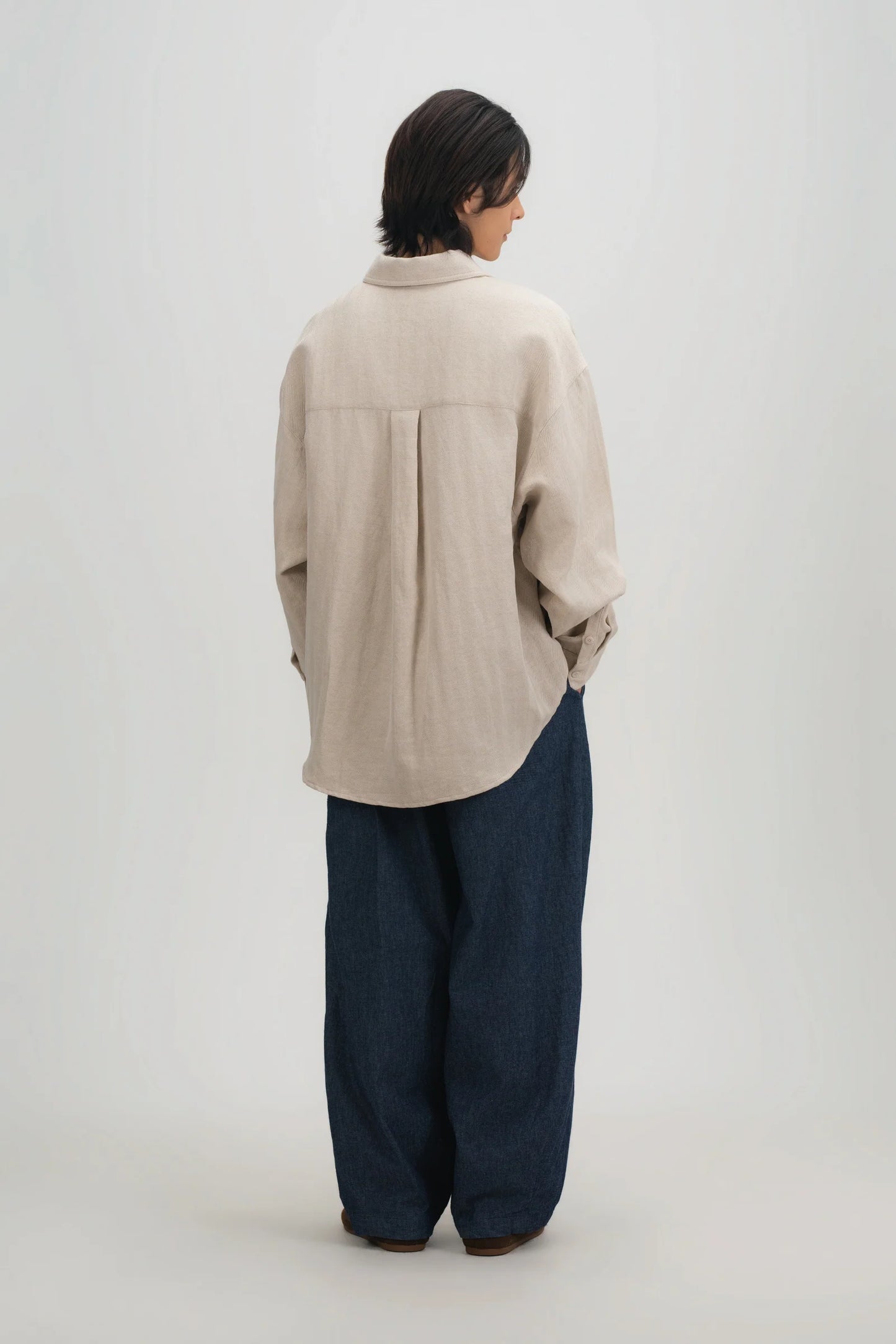 Gender Neutral Oversized Arm Long Sleeve Blouse (Linen Beige)