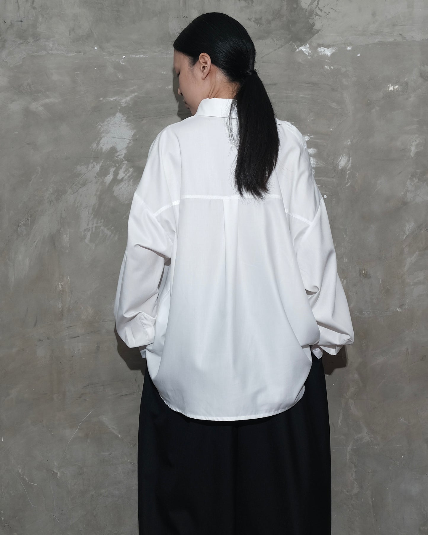 Slanted Collar Shirt in White - BEV C multi label store