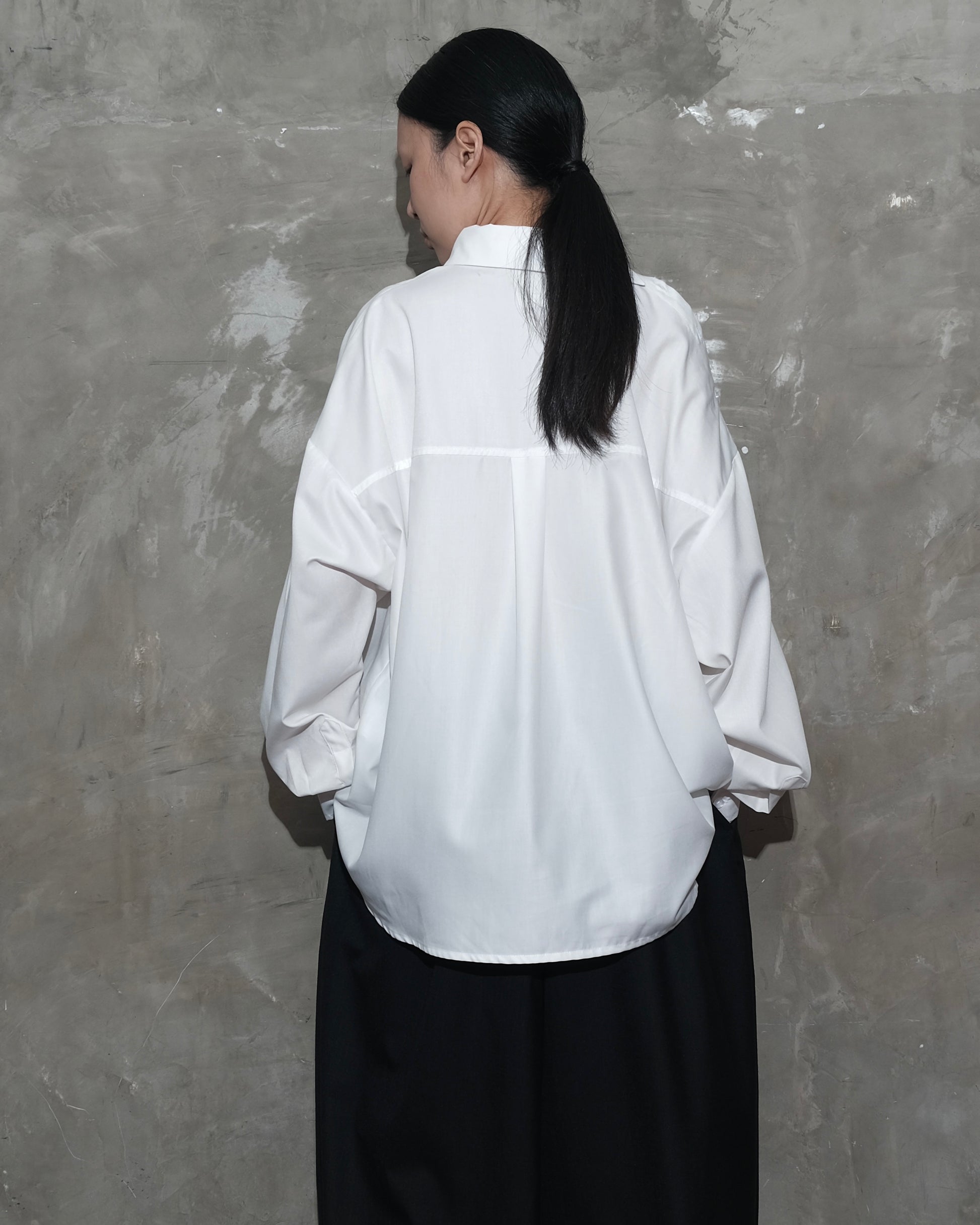 Slanted Collar Shirt in White - BEV C multi label store