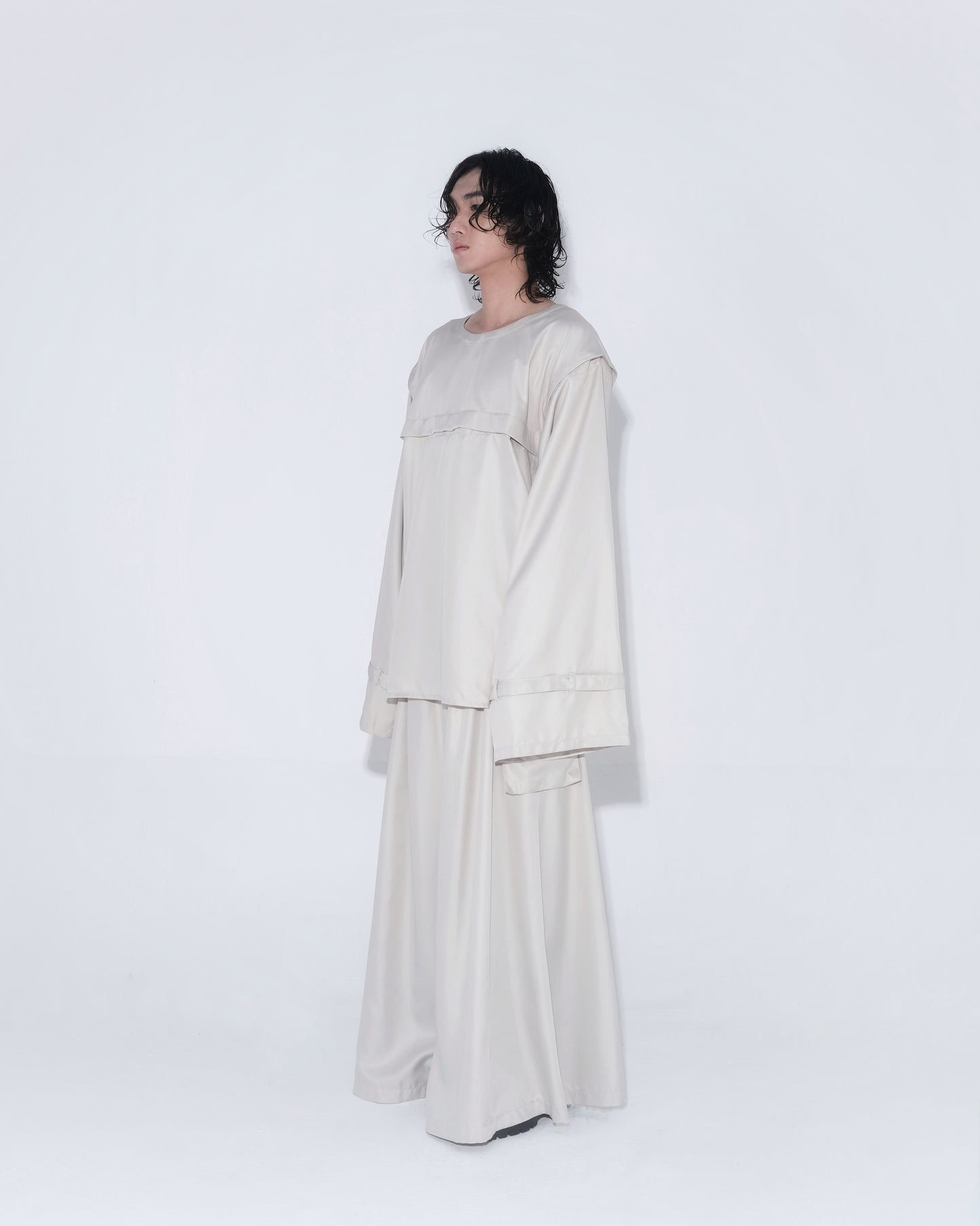 Detachable Psycho Shirt in Cream - BEV C multi label store