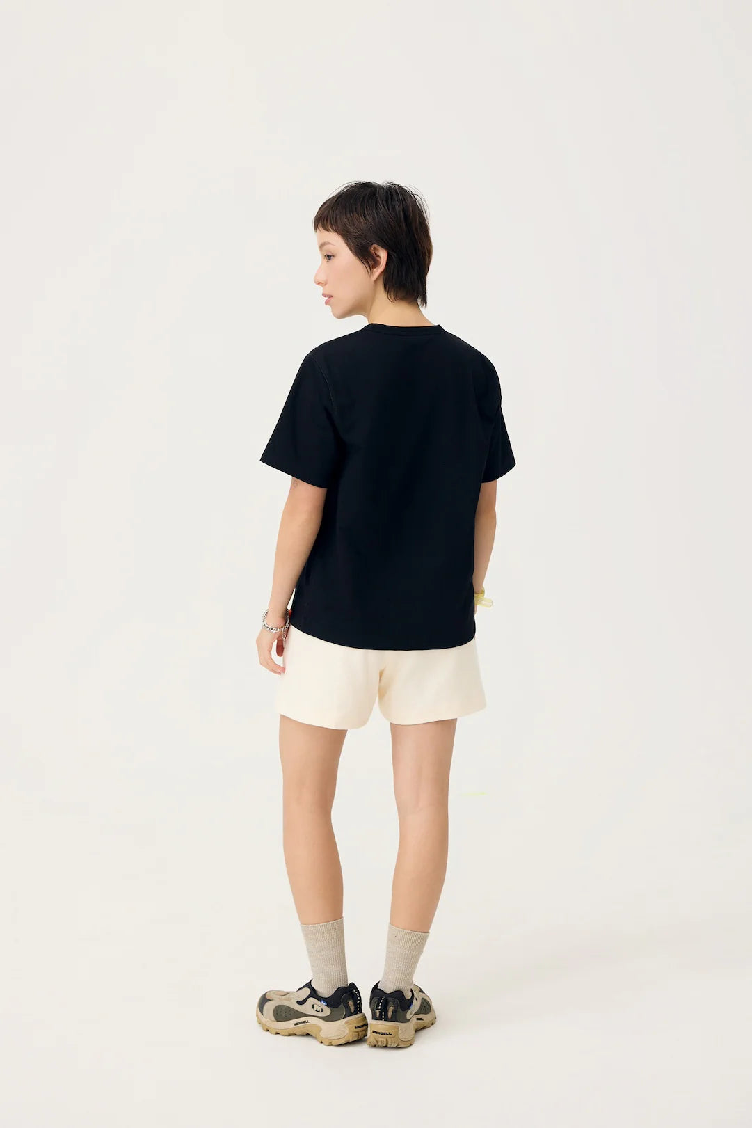 EVERYDAY REVERSIBLE TEE IN BLACK & STEEL GREY - BEV C multi label store