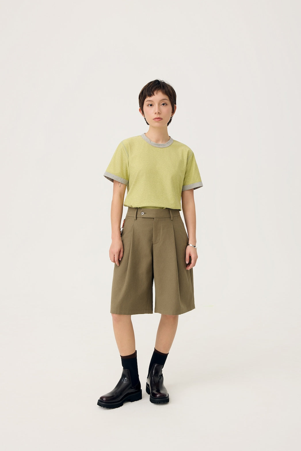 NAGI PLEAT SHORTS IN OLIVE MIST - BEV C multi label store