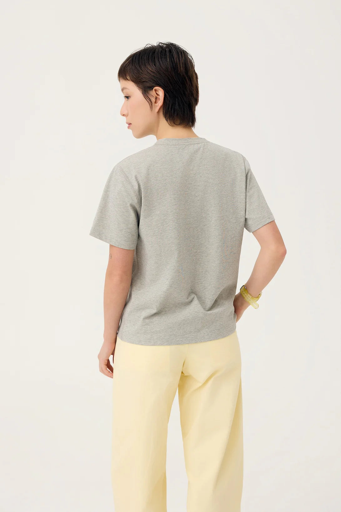 EVERYDAY REVERSIBLE TEE IN ZINC GREY & LEMON FIZZ