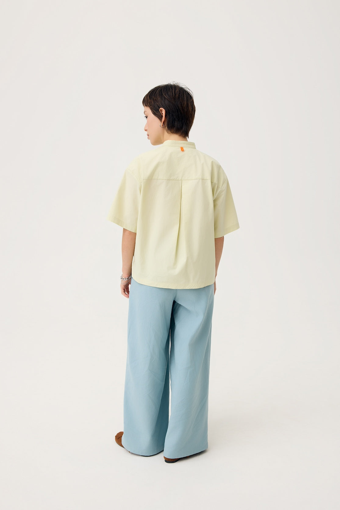 UTSURO CROP SHIRT IN PANDAN GREEN - BEV C multi label store