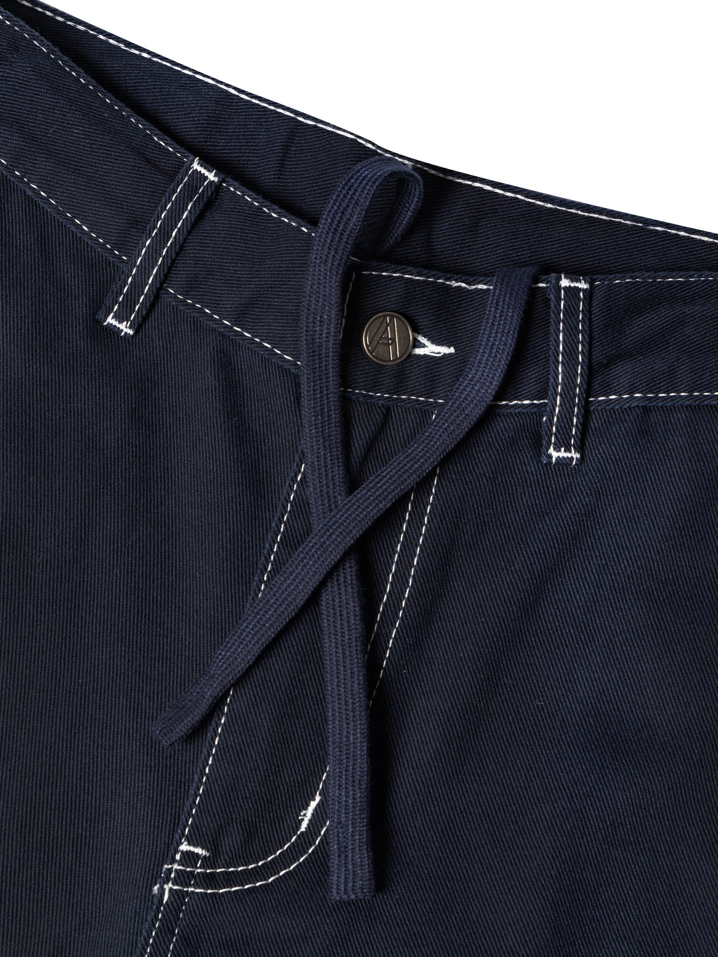 D. KNEE MONEY SHORTS BLACK - BEV C multi label store