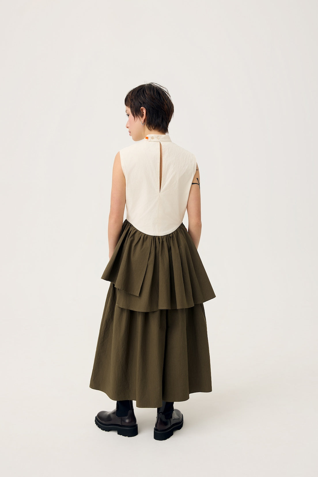 UKABU DRESS IN OLIVE & CREAM - BEV C multi label store