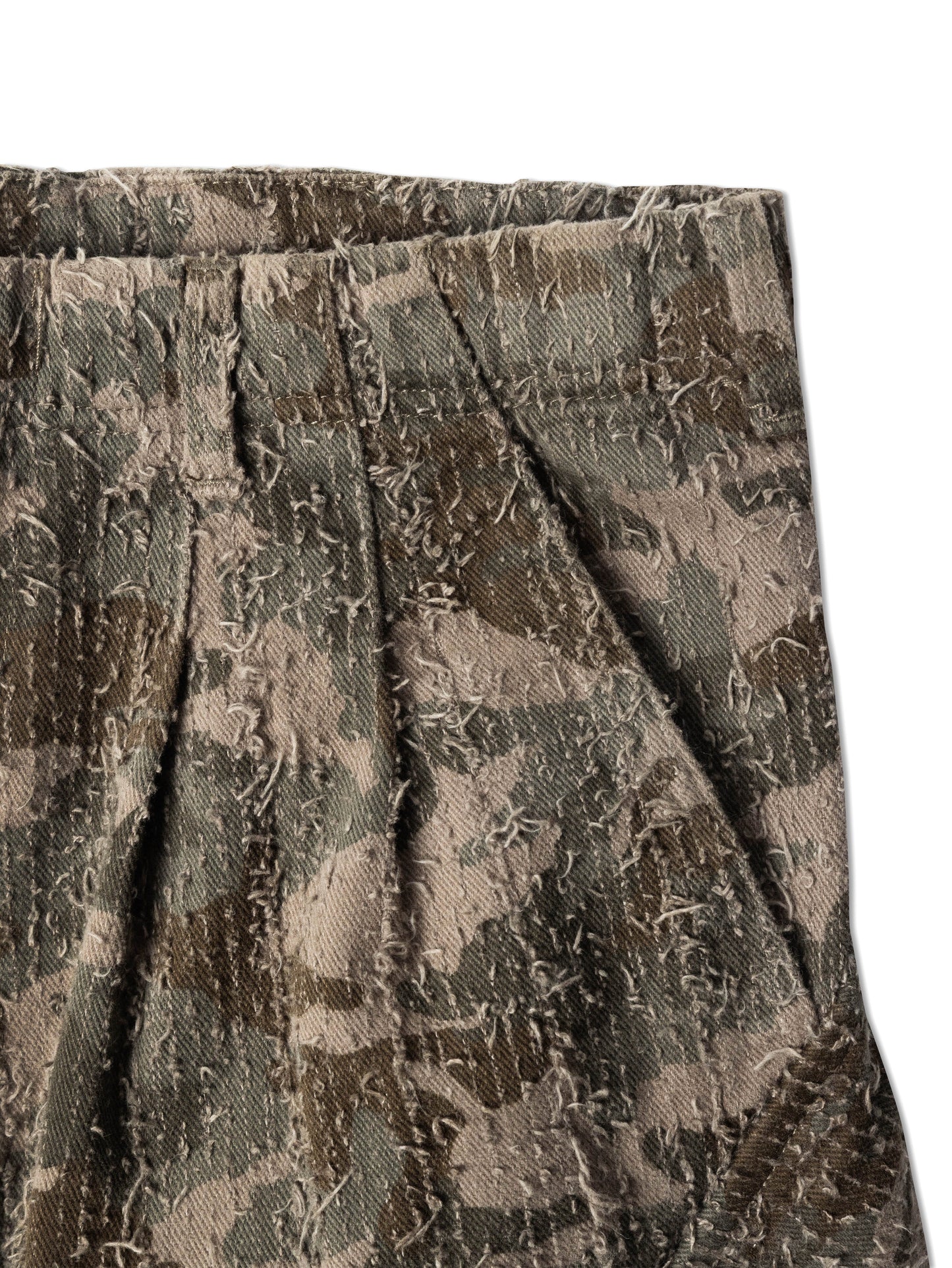 abp. CARGO BIGGIE PANT DISTRESSED CAMO - BEV C multi label store