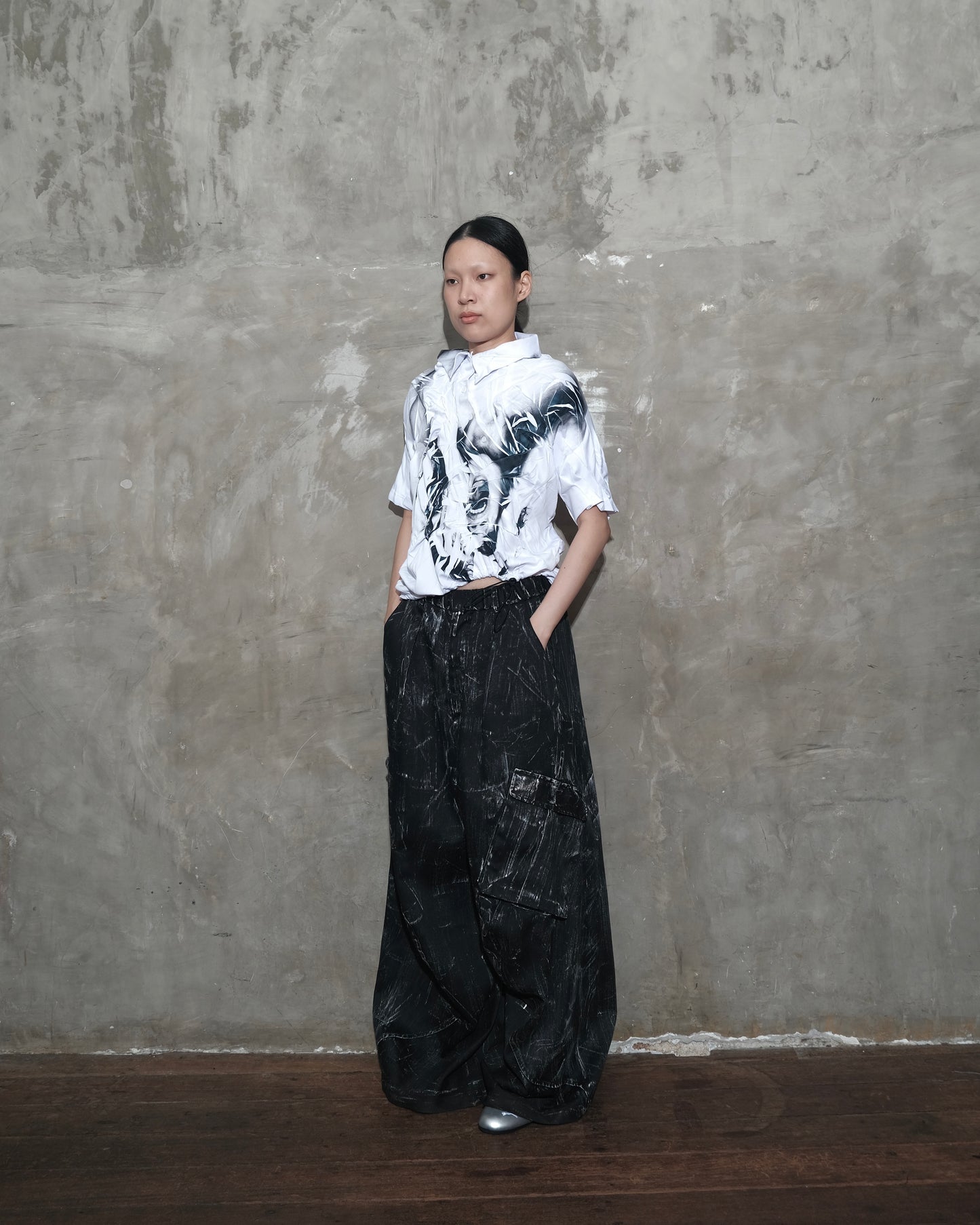 Warp Cargo Pants in Black Chaos - BEV C multi label store