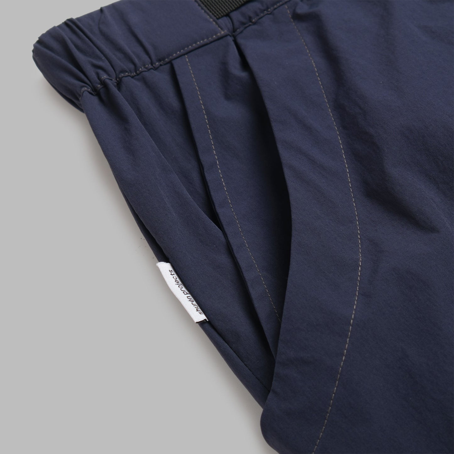 Camping Shorts / Navy - BEV C multi label store