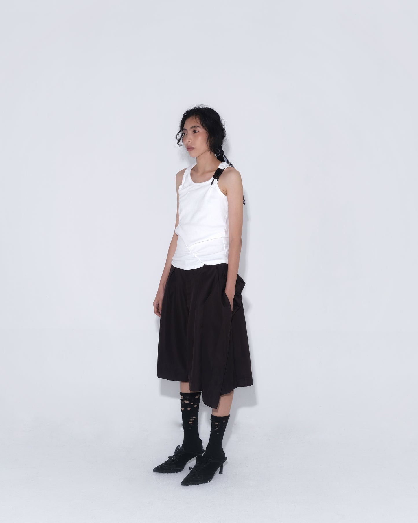 3 Kaki Kongfu Pants in Dark Brown - BEV C multi label store