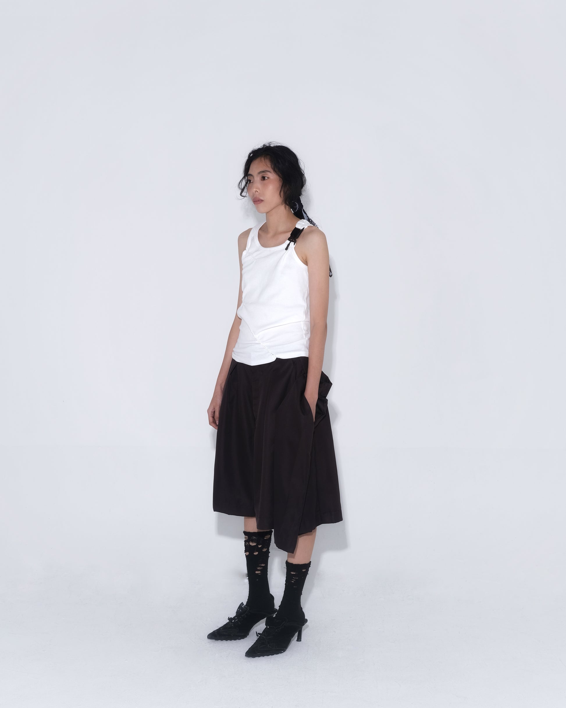 3 Kaki Kongfu Pants in Dark Brown - BEV C multi label store