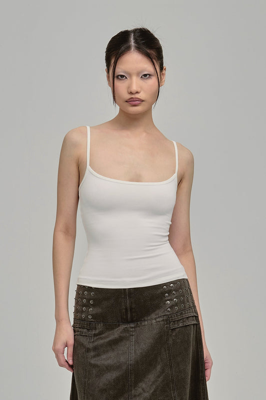 CORE TANK WHITE - BEV C multi label store