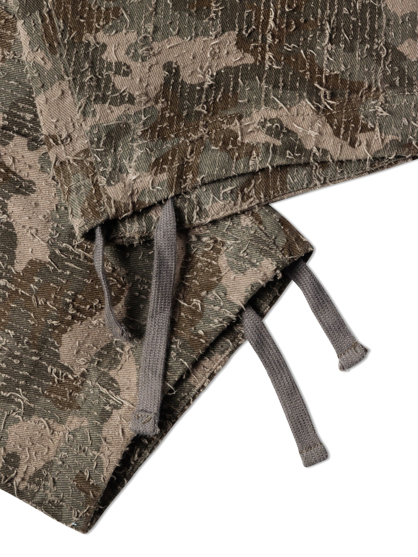 abp. CARGO BIGGIE PANT DISTRESSED CAMO - BEV C multi label store