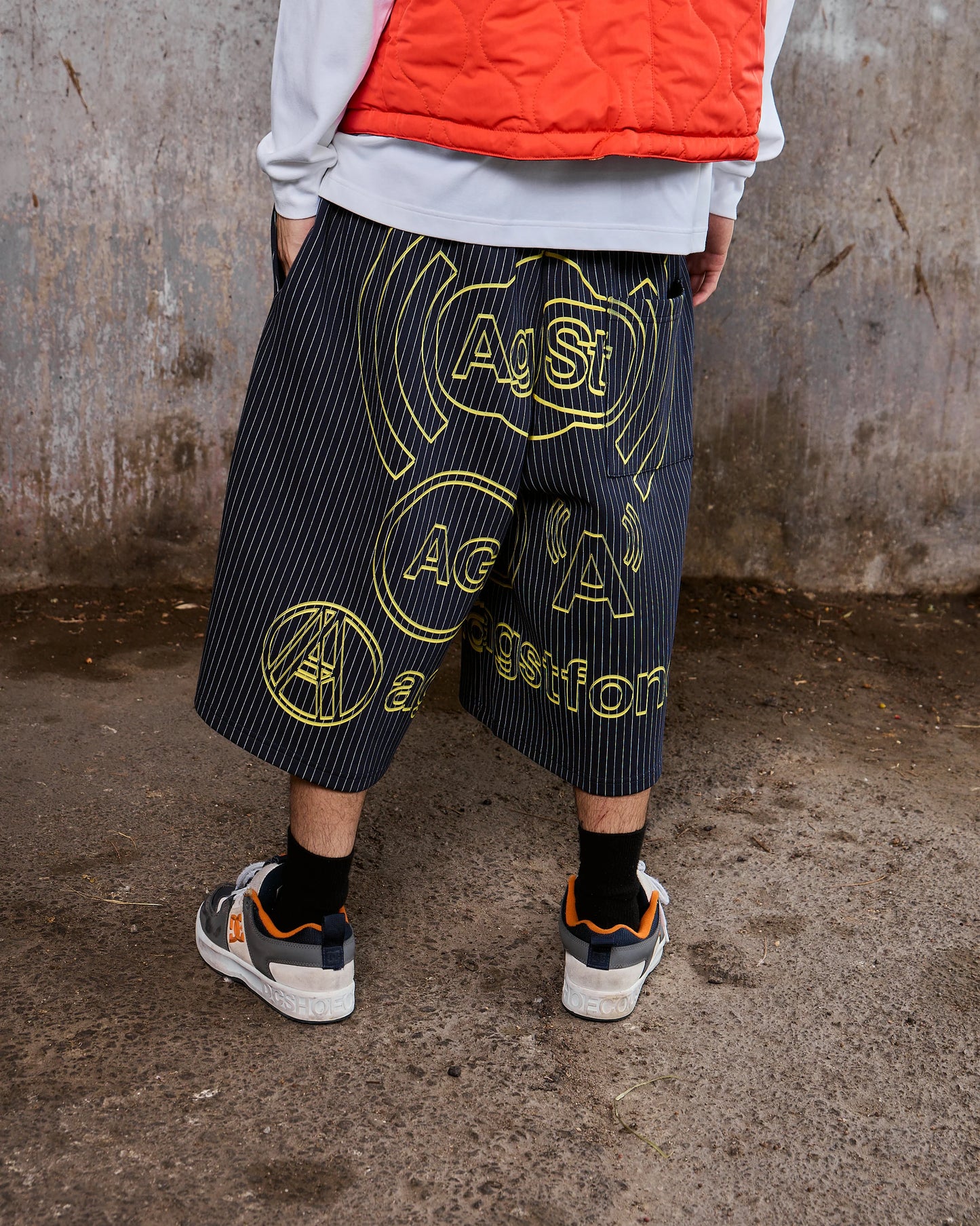 MOBILE SWEAT SHORTS - BEV C multi label store