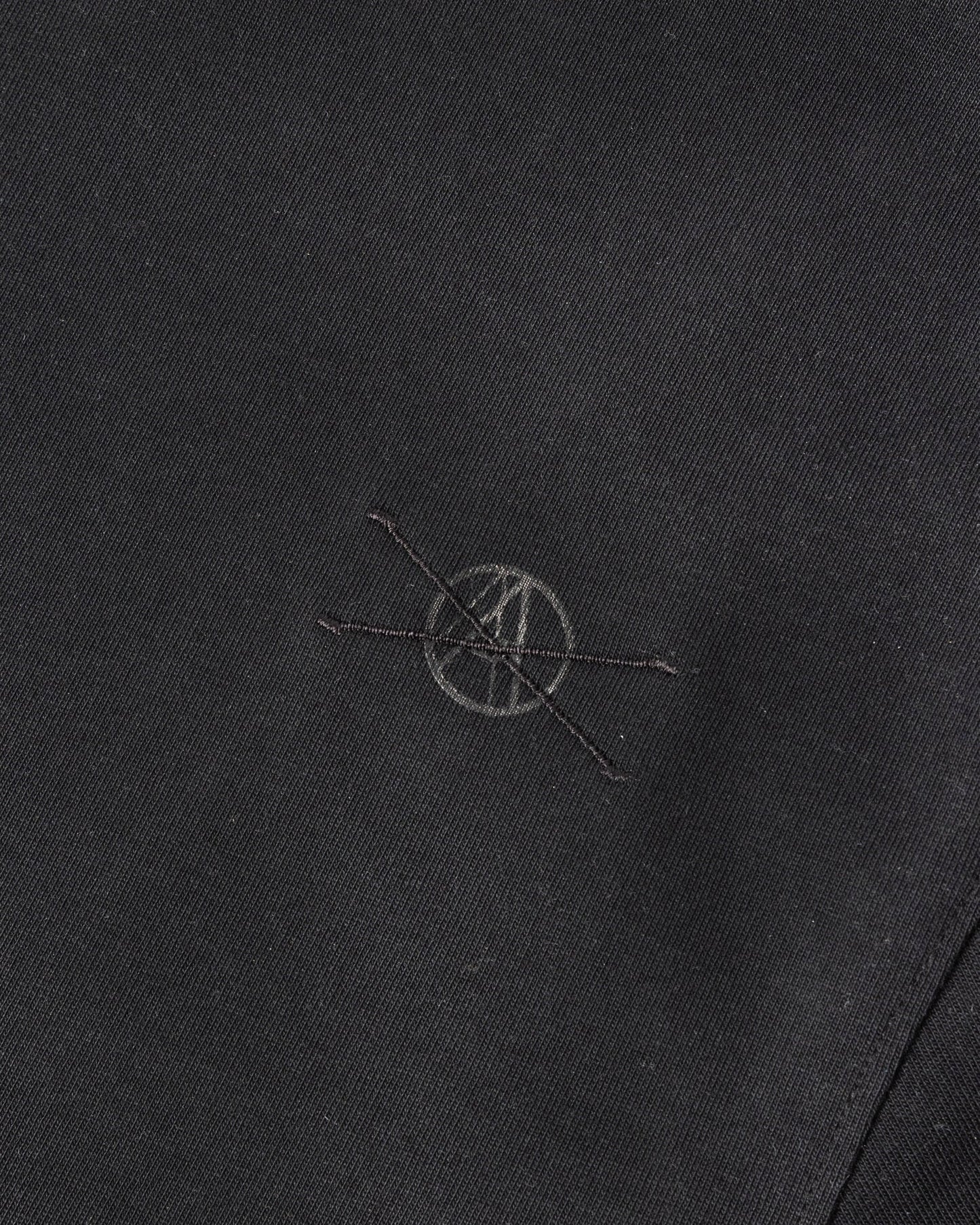 SPLIT LINES TEE - BEV C multi label store