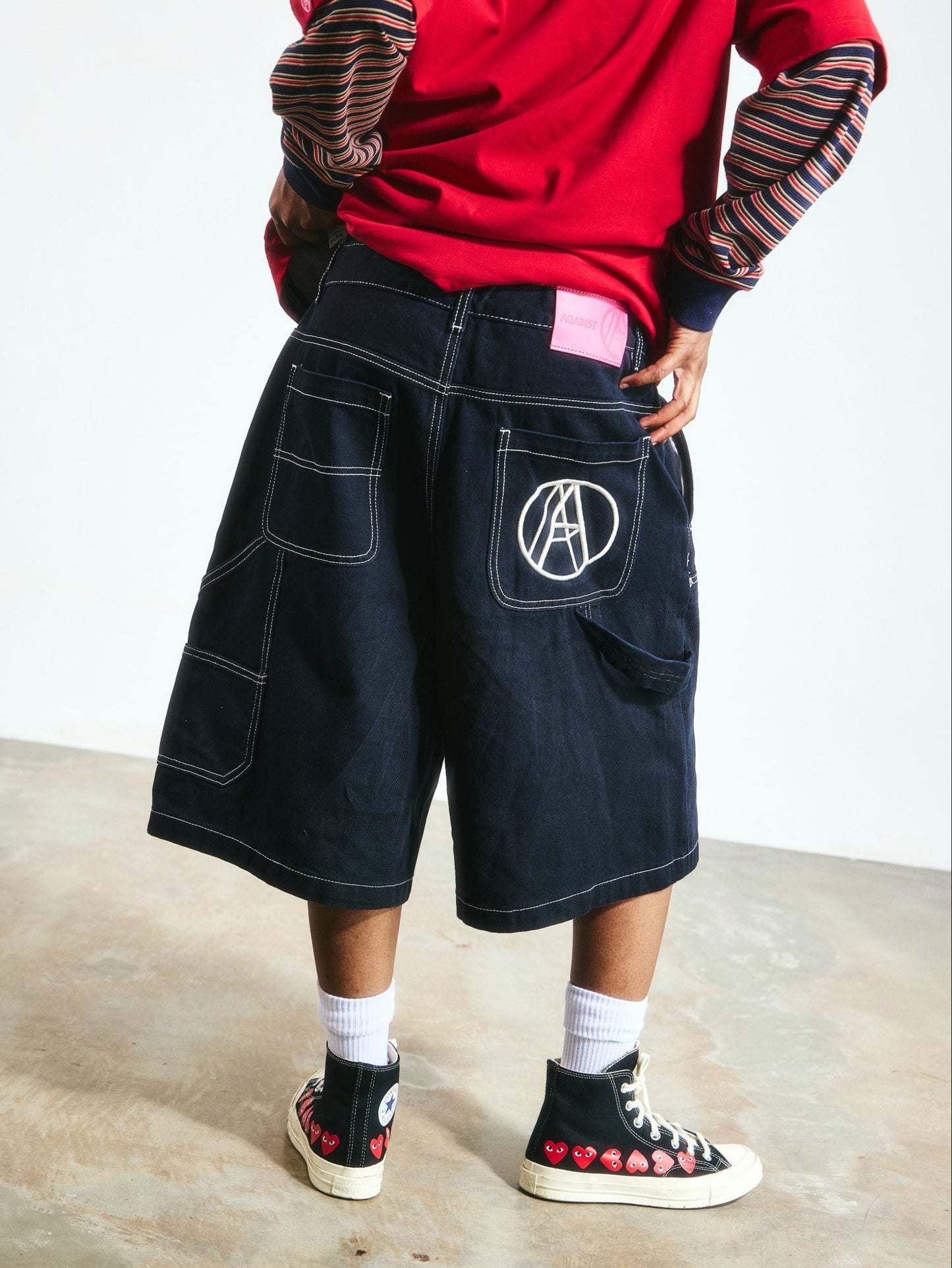 D. KNEE MONEY SHORTS BLACK - BEV C multi label store