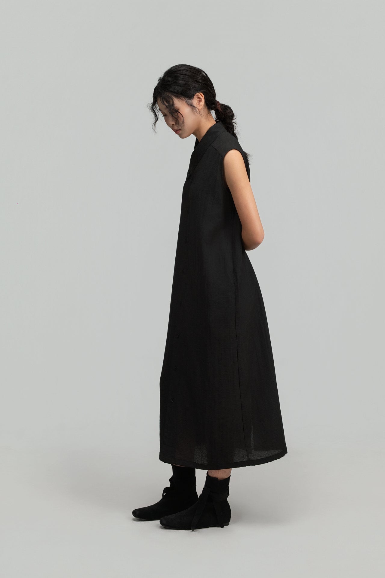 Han Collar Tank Dress (Black) - BEV C multi label store