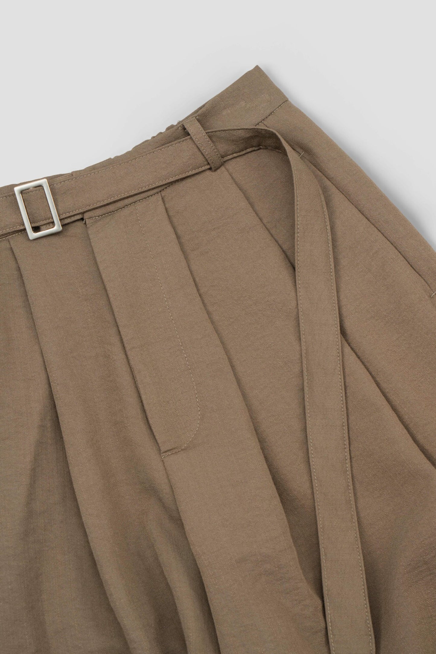 Gender Neutral Pleated Belted Short (Navy) - BEV C multi label store