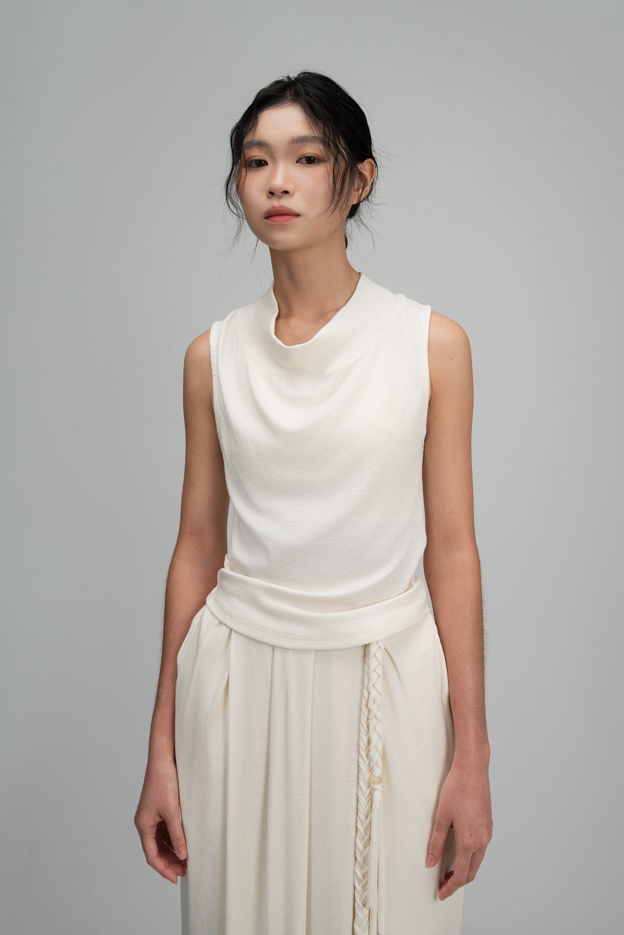 Snow Knit High Drape Neck Tank Top (White) - BEV C multi label store