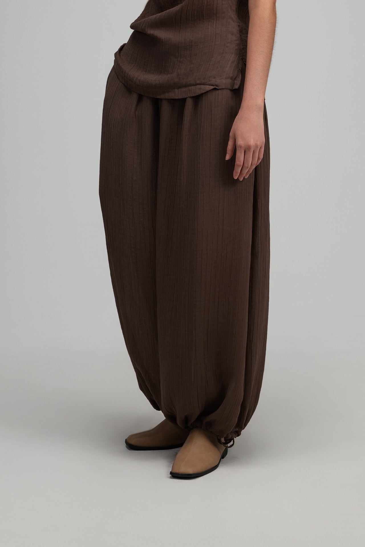 Soft Lantern Pants w/ Lining (Brown) - BEV C multi label store