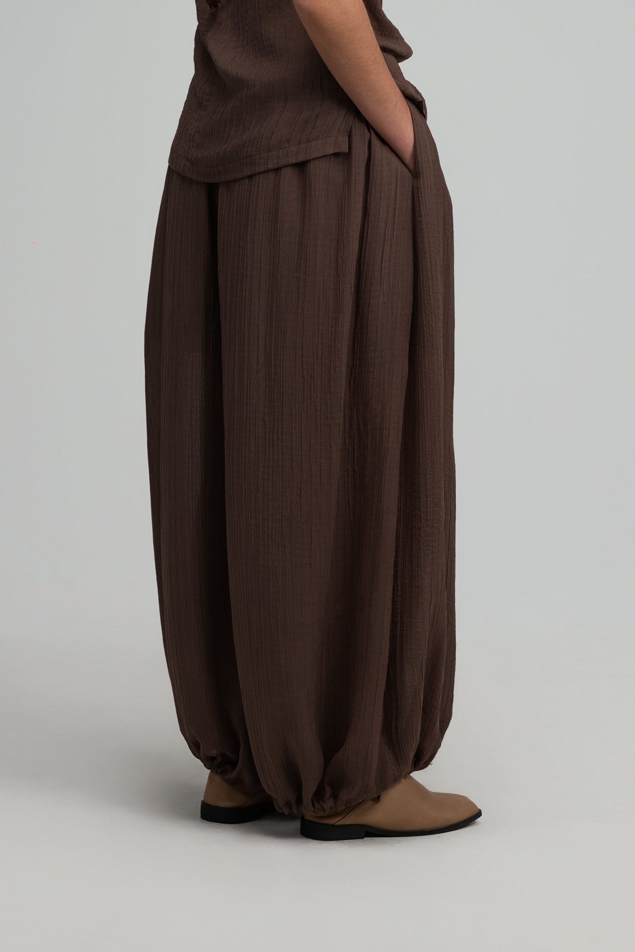 Soft Lantern Pants w/ Lining (Brown) - BEV C multi label store