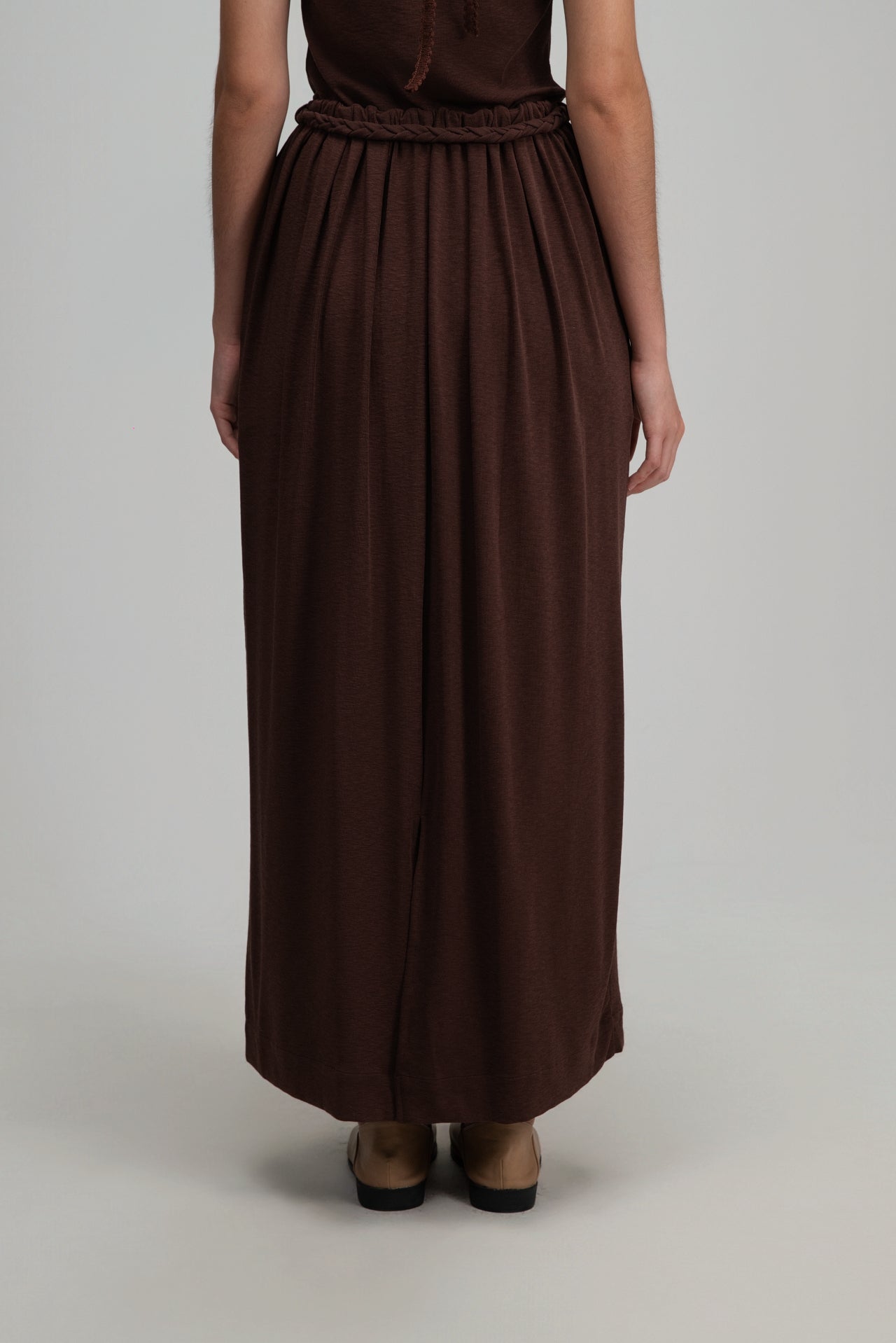 Snow Knit Pleated Cocoon Skirt w/ Braided Belt (Brown) - BEV C multi label store